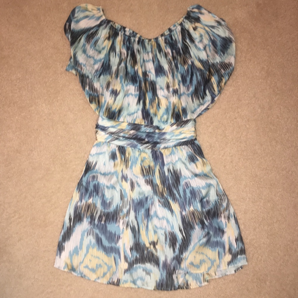 NWT! BCBG Off Shoulder Dress Charmeuse SZ8